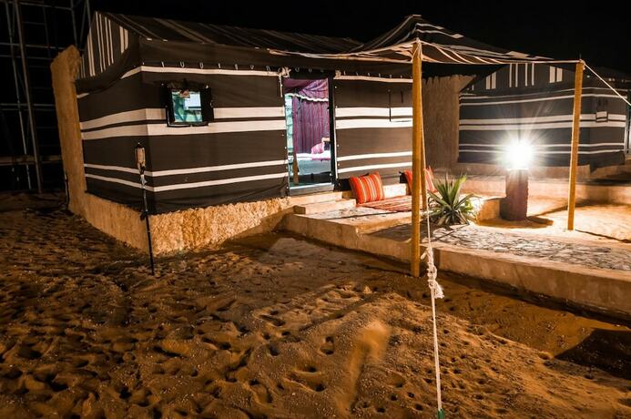 Imagen general del Hotel Sama Al Wasil Desert Camp. Foto 9