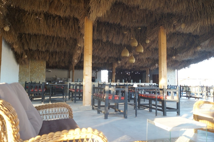 Imagen de los interiores del Hotel Sama Ras Al Jinz. Foto 17