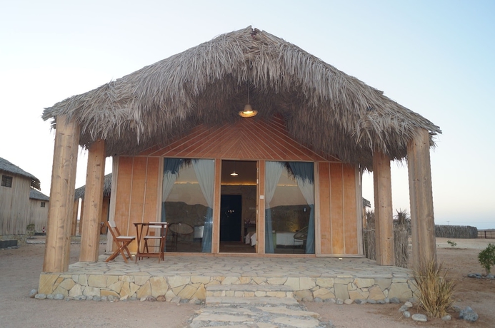 Imagen de la habitación del Hotel Sama Ras Al Jinz. Foto 15