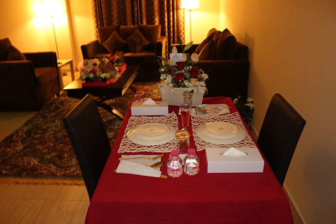 Imagen de la habitación del Hotel Sama Sohar Apartment. Foto 9