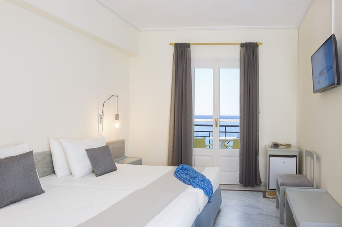 Imagen de la habitación del Hotel Samaina Port. Foto 6