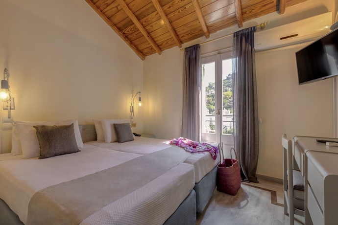 Imagen de la habitación del Hotel Samaina Port. Foto 8