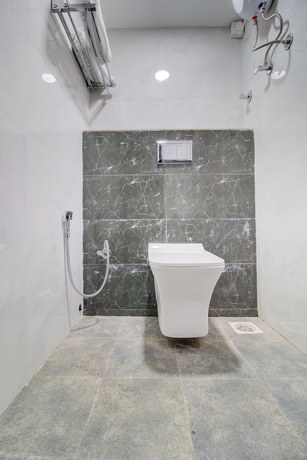 Imagen de la habitación del Hotel Samaira Residency. Foto 7