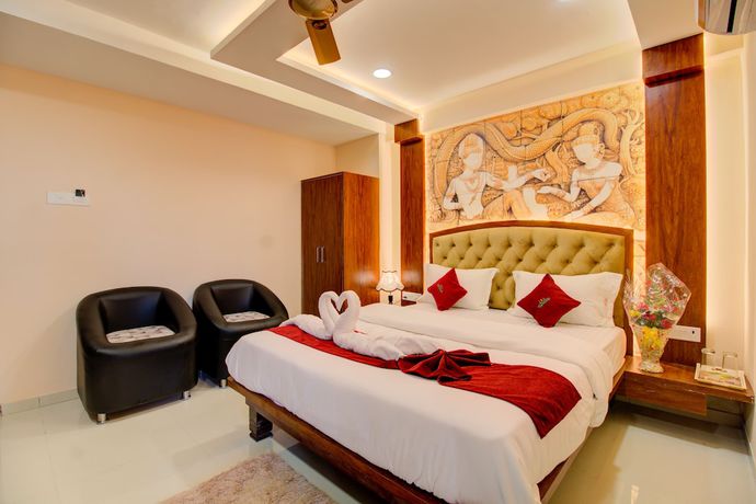 Imagen de la habitación del Hotel Samaira Residency. Foto 8