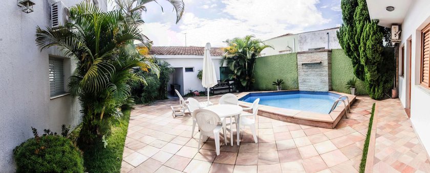 Imagen de la piscina del Hotel Samambaia Executive. Foto 19