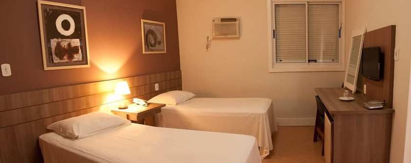 Imagen de la habitación del Hotel Samambaia Executive. Foto 14