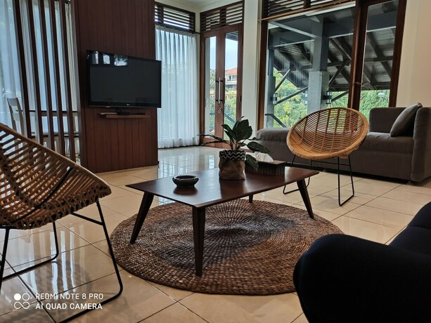 Imagen de la habitación del Hotel Samami Garden. Foto 22