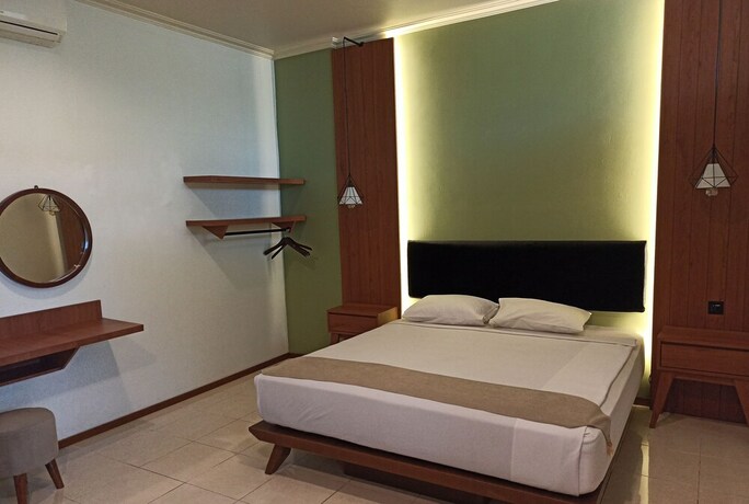 Imagen de la habitación del Hotel Samami Garden. Foto 30