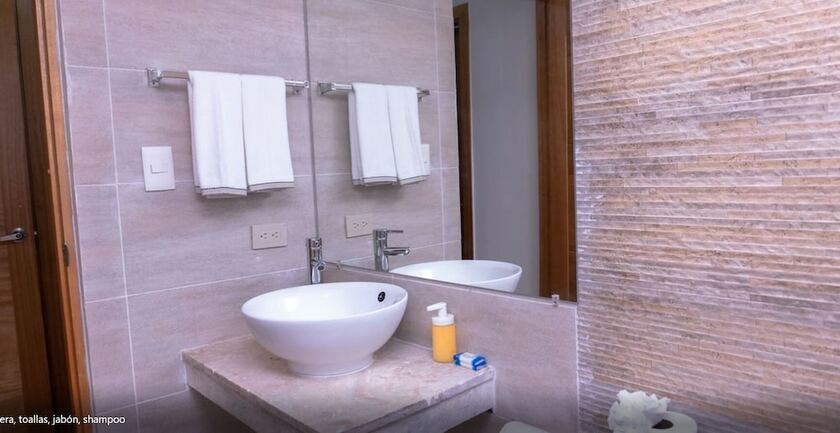 Imagen general del Hotel Samana Suites. Foto 11