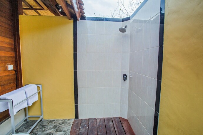 Imagen general del Hotel Samanta Huts Lembongan. Foto 14