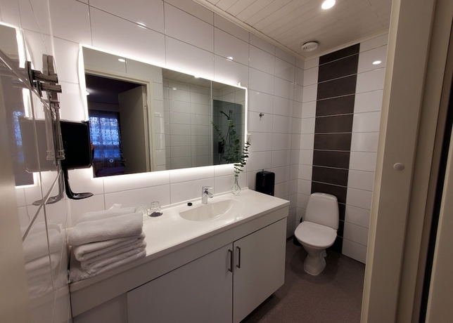 Imagen de la habitación del Hotel Samantta & Restaurant. Foto 11