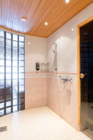 Imagen de la piscina del Hotel Samantta & Restaurant. Foto 18