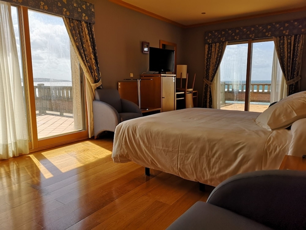 Imagen de la habitación del Hotel Samar. Foto 8