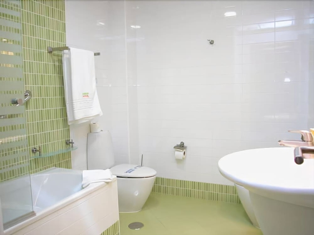 Imagen de la habitación del Hotel Samar. Foto 13