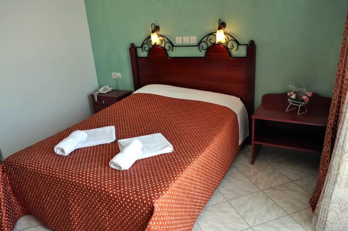 Imagen de la habitación del Hotel Samaras Beach. Foto 9