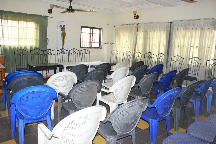 Imagen de los interiores del Hotel Samaritan. Foto 17