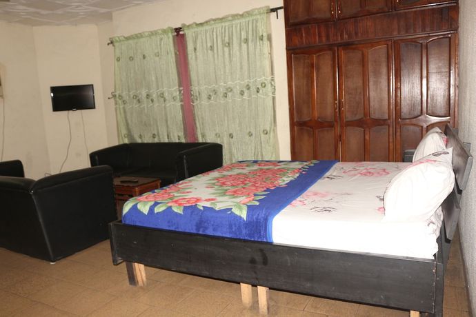 Imagen de la habitación del Hotel Samaritan. Foto 8