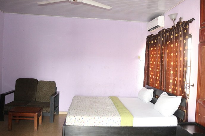 Imagen de la habitación del Hotel Samaritan. Foto 9