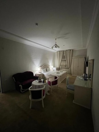 Imagen de la habitación del Hotel Samarkand. Foto 10