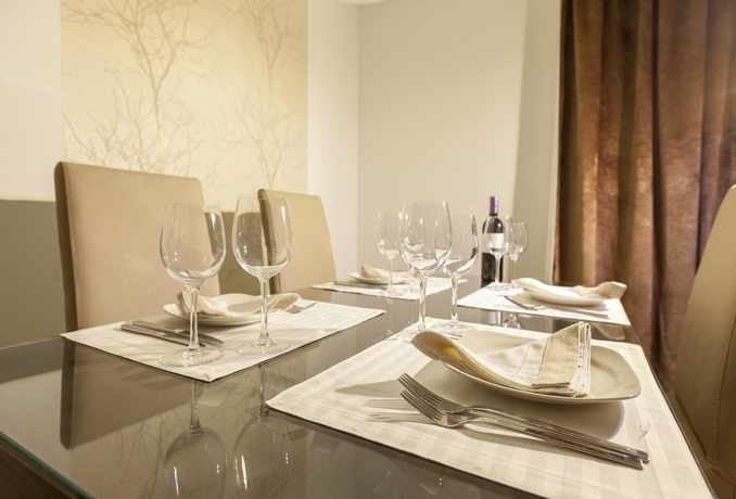 Imagen de la habitación del Hotel Samarons. Foto 5