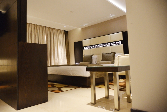 Imagen de la habitación del Hotel Samarons. Foto 9