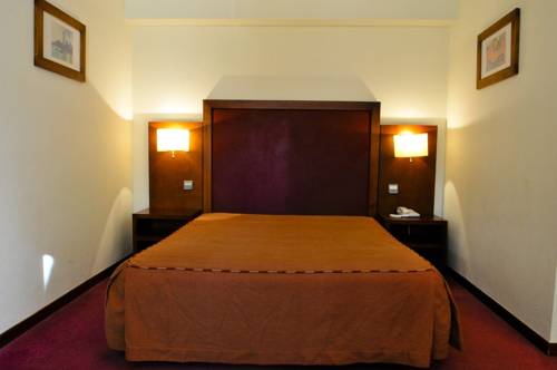 Imagen de la habitación del Hotel Samasa Fundão. Foto 12