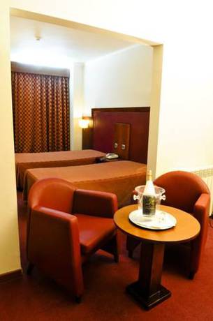 Imagen de la habitación del Hotel Samasa Fundão. Foto 13