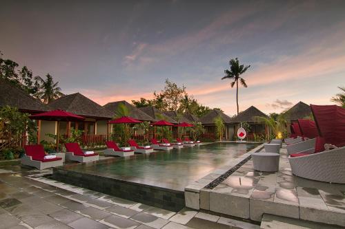 Imagen de la piscina del Hotel Samata Village Gili Air. Foto 8
