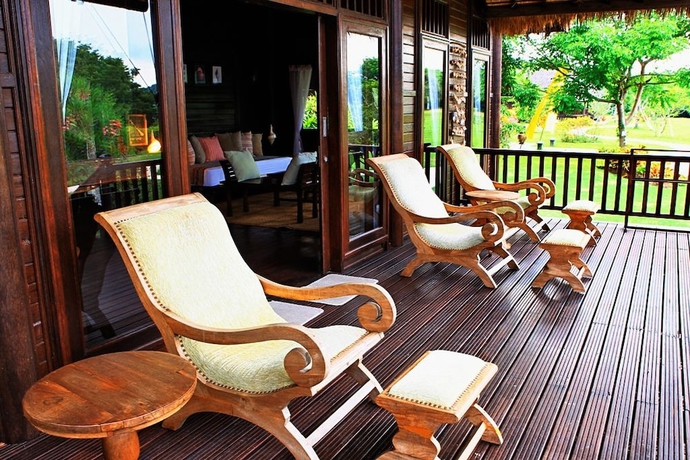 Imagen de la habitación del Hotel Samawa Seaside Resort. Foto 5