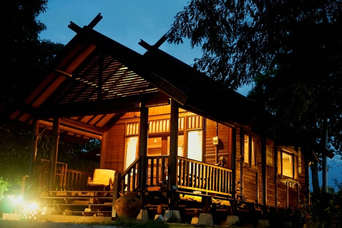 Imagen de la habitación del Hotel Samawa Seaside Resort. Foto 15