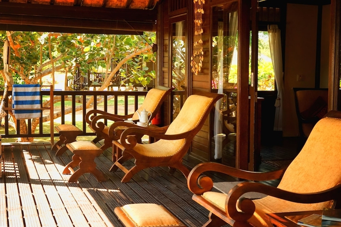 Imagen de la habitación del Hotel Samawa Seaside Resort. Foto 18