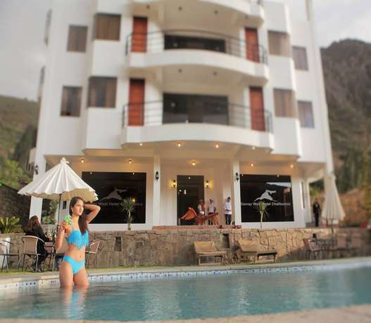 Imagen de la piscina del Hotel Samay Wasi Chalhuanca. Foto 19