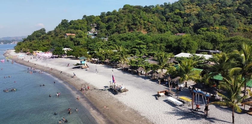 Imagen de los exteriores del Hotel Samba Bluewater Resort. Foto 13