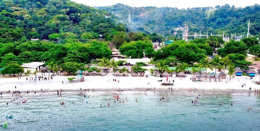 Imagen de los exteriores del Hotel Samba Bluewater Resort. Foto 18