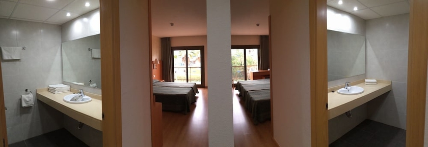 Imagen de la habitación del Hotel Samba. Foto 11