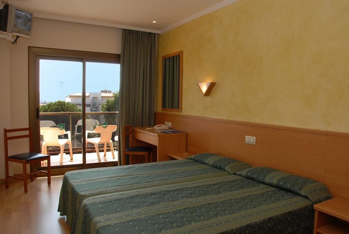 Imagen de la habitación del Hotel Samba. Foto 12