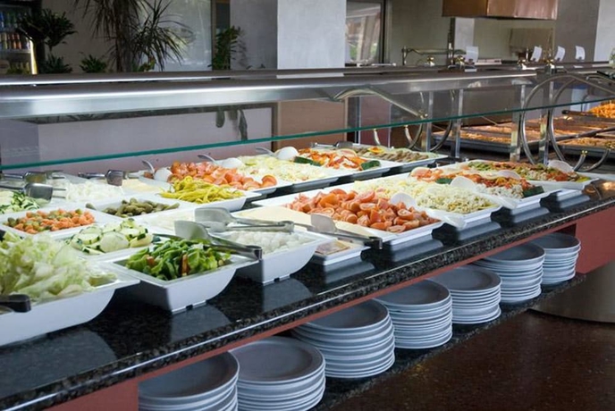 Imagen del bar/restaurante del Hotel Samba. Foto 4