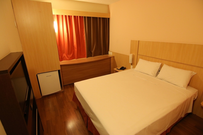 Imagen de la habitación del Hotel Samba Itabora&iacute;. Foto 7