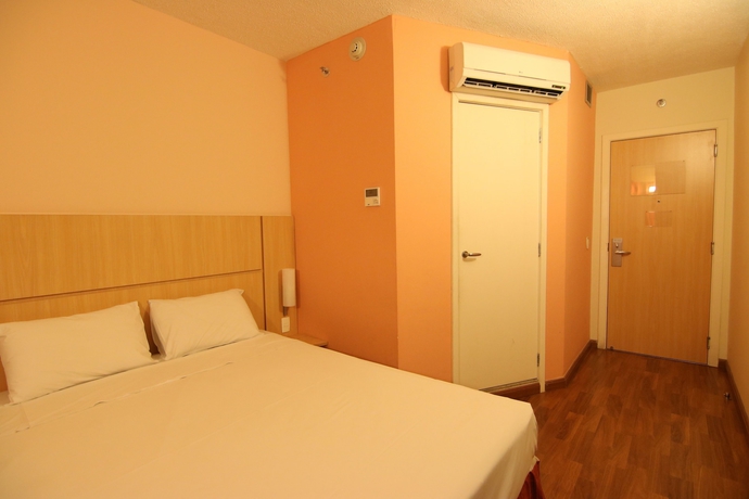 Imagen de la habitación del Hotel Samba Itabora&iacute;. Foto 13