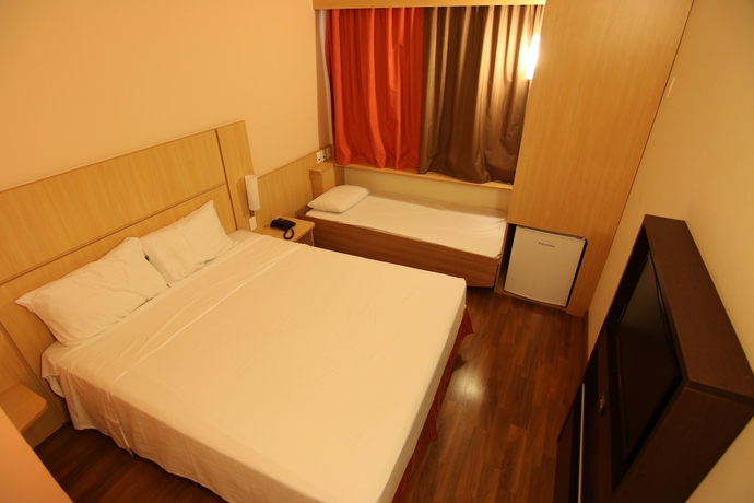 Imagen de la habitación del Hotel Samba Itabora&iacute;. Foto 17