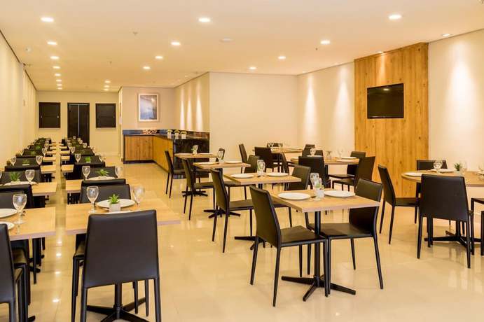 Imagen del bar/restaurante del Hotel Samba Rio Bonito. Foto 4