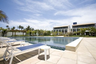 Imagen de la piscina del Hotel Samba Villa da Praia. Foto 11