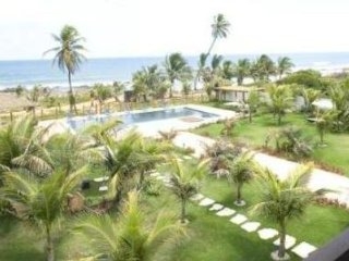 Imagen de la piscina del Hotel Samba Villa da Praia. Foto 12