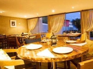 Imagen del bar/restaurante del Hotel Samba Villa da Praia. Foto 6