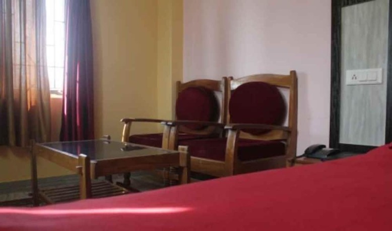 Imagen de la habitación del Hotel Sambit Royal. Foto 8