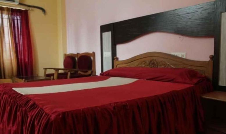 Imagen de la habitación del Hotel Sambit Royal. Foto 10