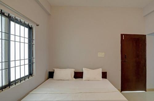 Imagen de la habitación del Hotel Sambodhi Palace. Foto 9