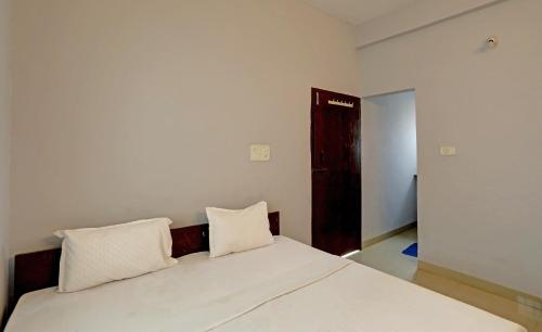 Imagen de la habitación del Hotel Sambodhi Palace. Foto 11