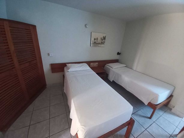 Imagen de la habitación del Hotel Sambur&aacute;. Foto 14