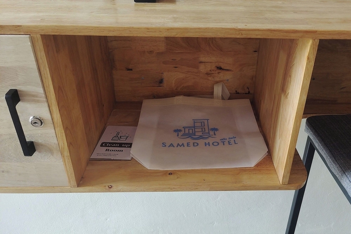 Imagen de la habitación del Hotel Samed. Foto 10